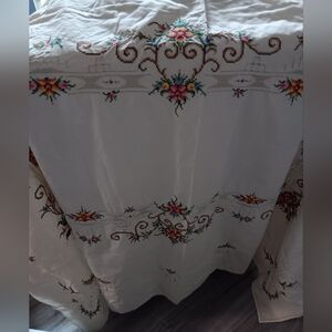 Vintage Handmade Cross Stitch Embroidered Floral Tablecloth